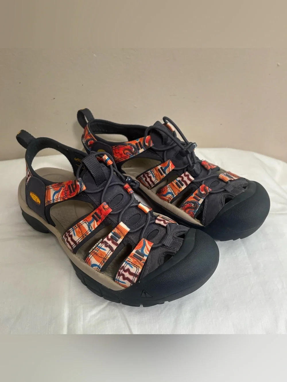 Keen Newport H2 x Outdoor Afro Sandal Groovy Orange/Navy Womens 7
